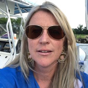 Meet your Posher, Beth